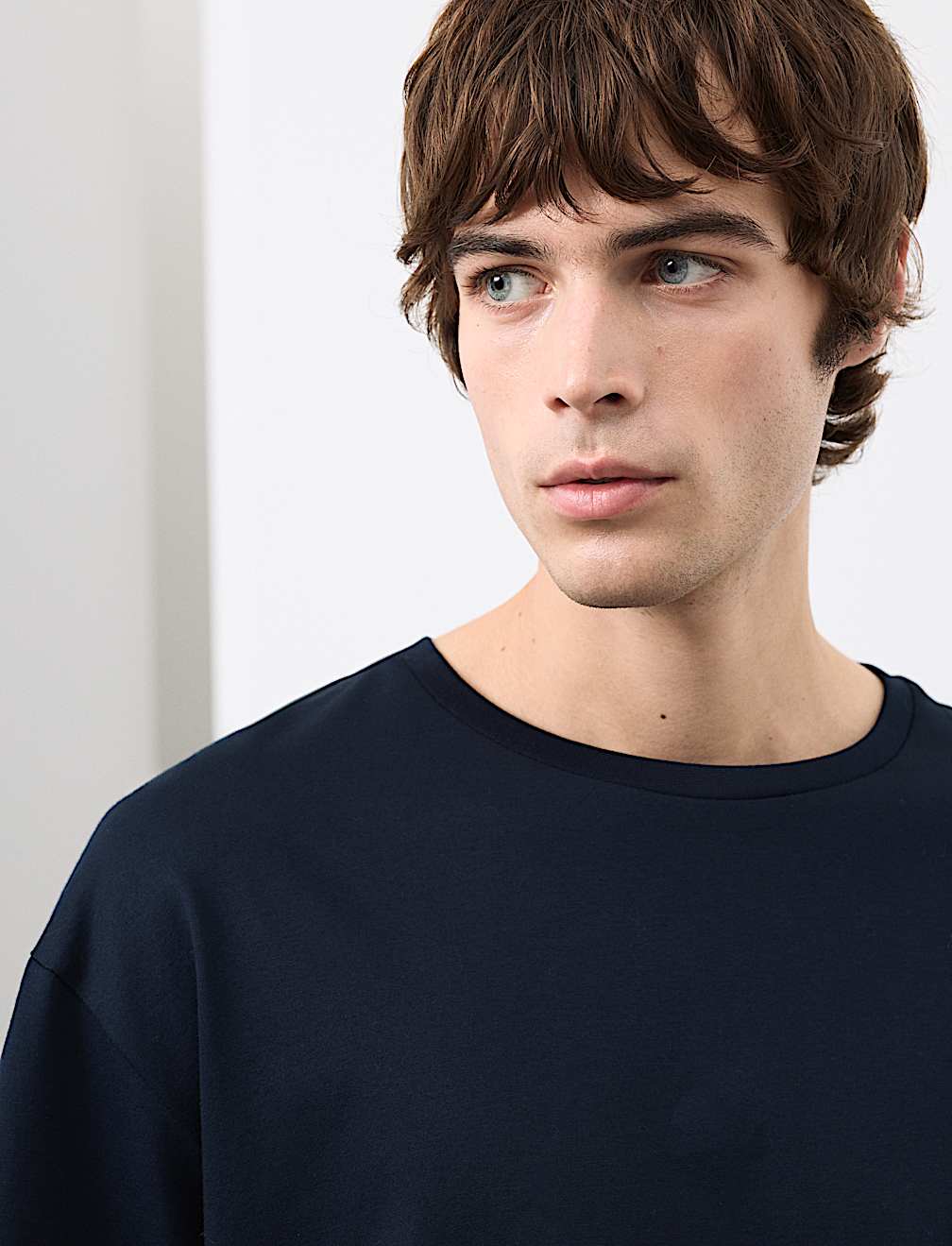 IGNIIX Essential Crew T-Shirt